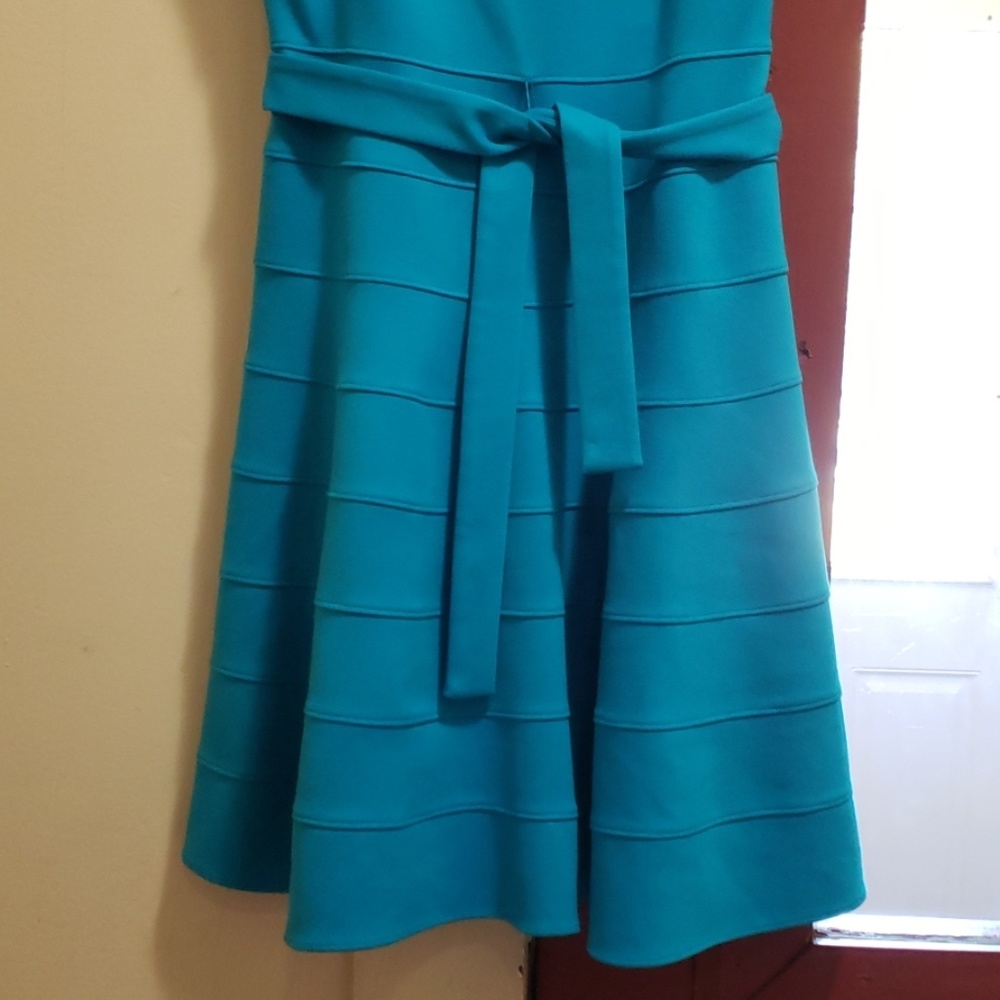 CALVIN KLEIN BLUE SLEEVELESS DRESS SIZE 6 - Picture 6 of 8